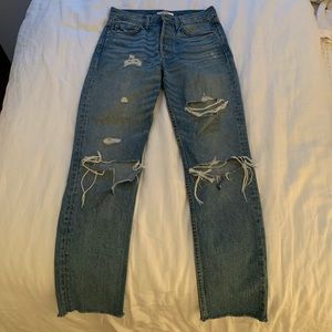 GRLFRND Karolina distressed jeans
